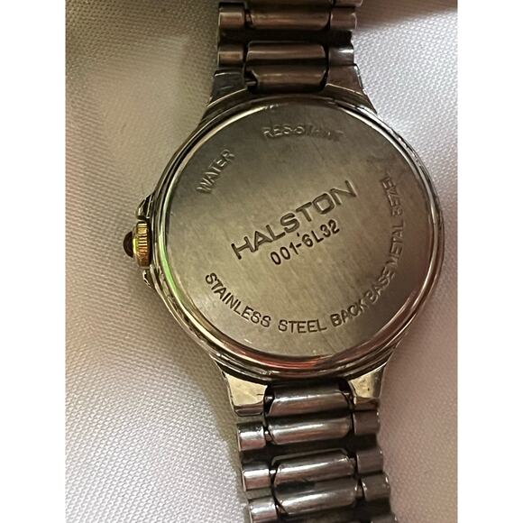 Halston Two toned band with clasp Watch 001-6236 Vintage - Picture 3 of 13